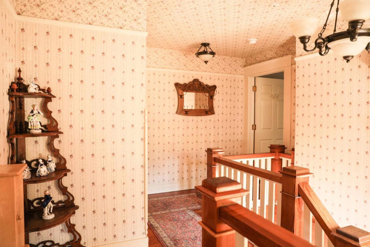 The Old St Angela Bed & Breakfast